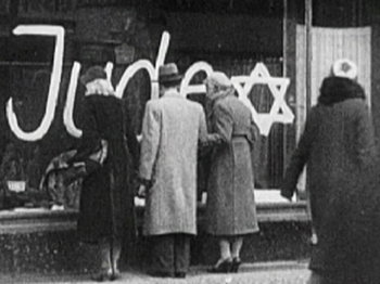 1938-kristallnacht.jpg