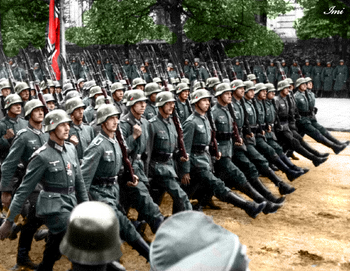 1939 Parade in Warsaw.jpg