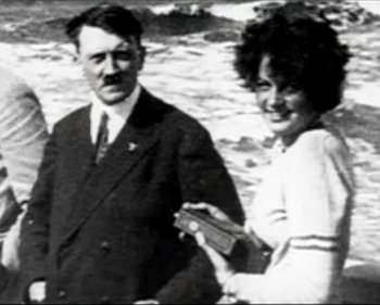 Adolf Hitler _ Geli Raubal.jpg