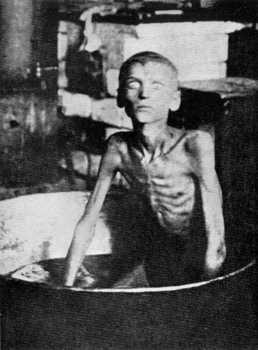BLACK FAMINE IN UKRAINE_1932-33.jpg
