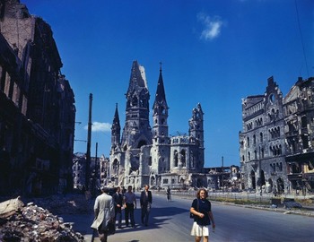 Berlin in Summer of 1945 (6).jpg
