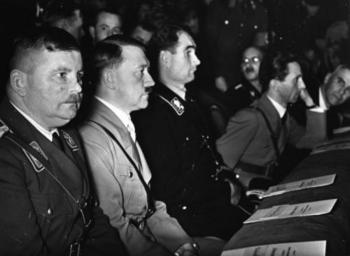 Ernst Röhm, Adolf Hitler, Rudolf Heß, Joseph Goebbels und Wilhelm Frick.jpg