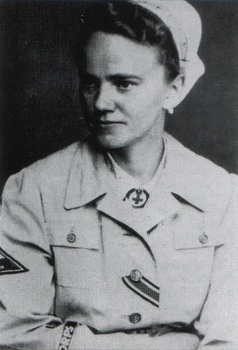 Female Uniform Deutsches Rotes Kreuz Afrikakorps.jpg