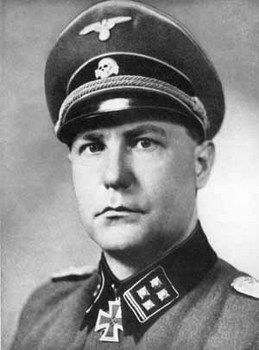 Fritz Knöchlein.jpg