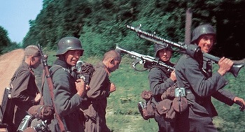 German infantry and Hiwi.jpg