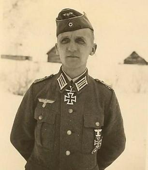 Hasso-Eccard Freiherr von Manteuffel　1941.jpg