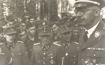 Himmler%202_8_42_1jpg.jpg