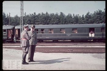 Hitler with Ribbentrop before Hitler's train.jpg
