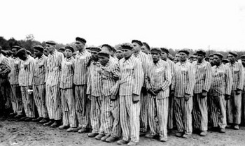 Homosexuelle Gefangene im Konzentrationslager Buchenwald.jpg