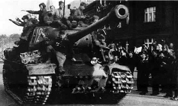 IS-2m of the 1st Czechoslovak Army Corps, in Prague in May 1945.jpg