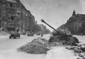 Panther tank half buried in defensive position.jpg