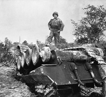 Panzer Lehr Panther XXX destroyed by Operation Cobra bombs.jpg