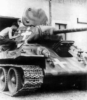 Panzerkampfwagen T-34-76.jpg