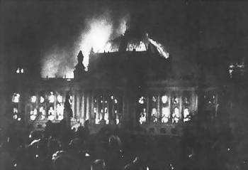 Reichstagsbrand am 27.02.1933.jpg
