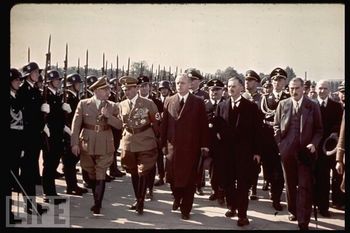 Ribbentrop Chamberlain.jpg