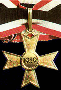 Ritterkreuz des Kriegsverdienstkreuzes in Gold ohne Schwertern.jpg