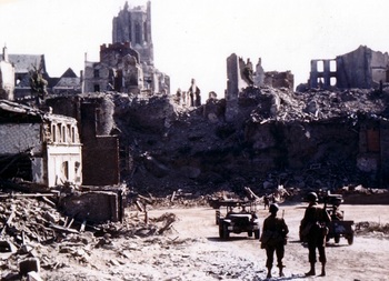 Saint-Lô_1944.jpg