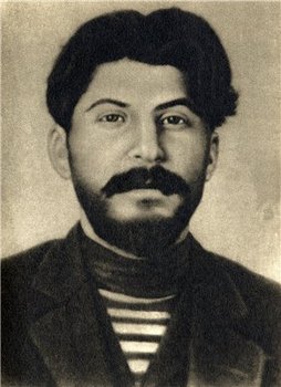 Stalin_1912.jpg