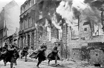 battle-berlin-1945-Russian forces.jpg